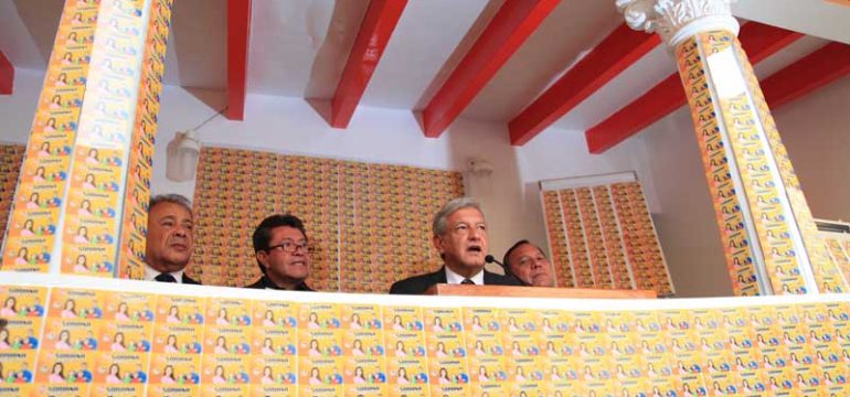 05 julio 2012, conferencia prensa Lopez Obrador 9
