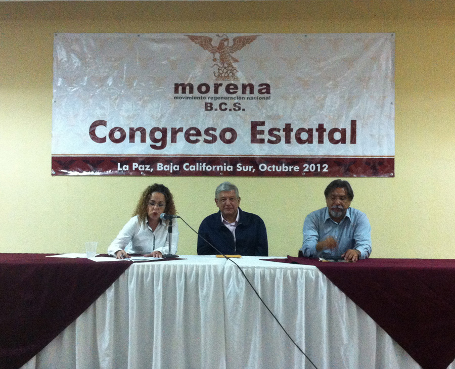 16 oct 2012, AMLO Congreso Baja California Sur 7