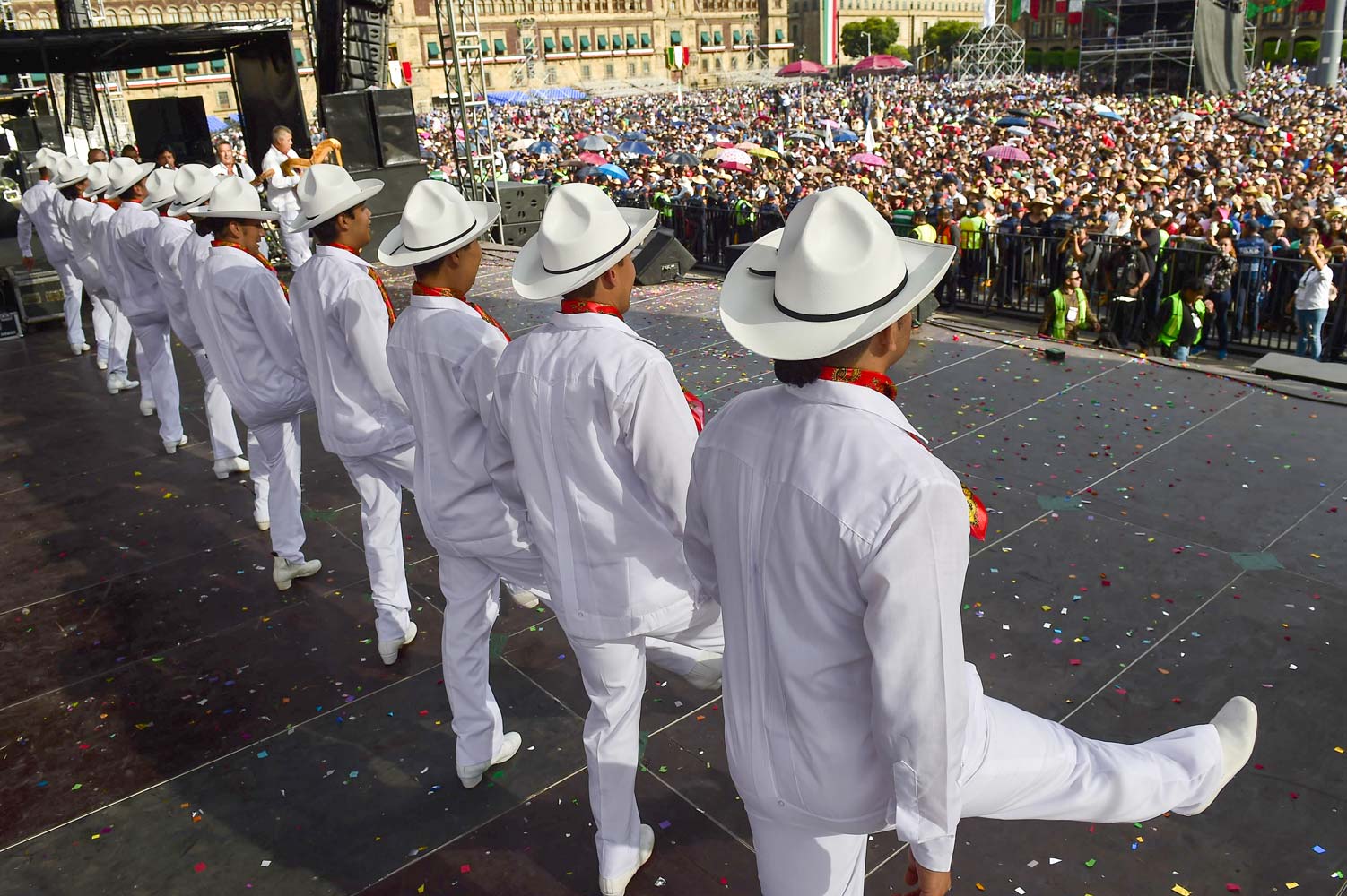 Festival ‘culturas De México 209 Aniversario De La Independencia Amlo 5580
