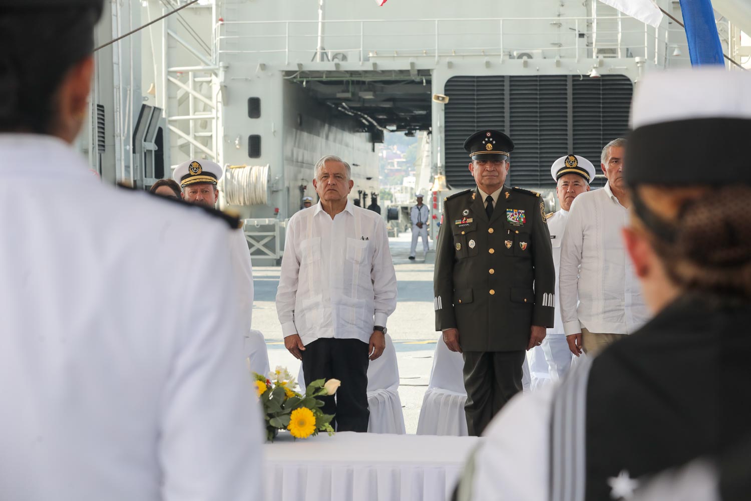 Versión estenográfica. Día de la Armada de México, desde Manzanillo, Colima  – AMLO