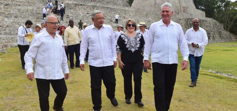 2023-02-11 Presidente AMLO - Condecoracion Orden Mexicana del Aguila Azteca al presidente de Cuba - Campeche - Foto 10