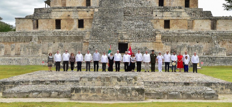 2023-02-11-Presidente-AMLO-Condecoracion-Orden-Mexicana-del-Aguila-Azteca-al-presidente-de-Cuba-Campeche-Foto-Slidex