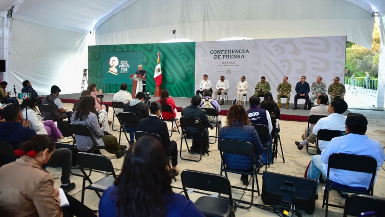 2023-03-21 Conferencia de prensa matutina - Oaxaca - Foto 03