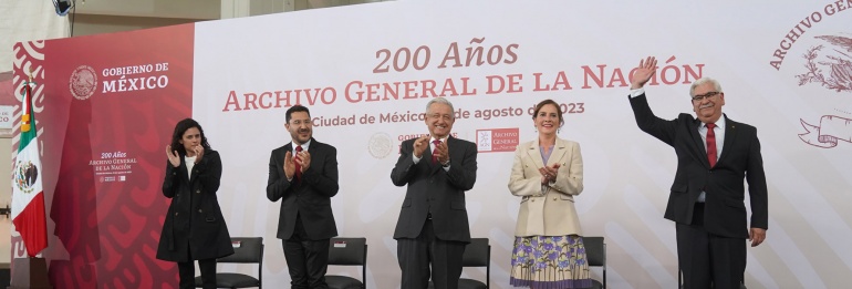 2023-08-23 Presidente AMLO - Aniversario 200 Archivo General de la Nacion - Ciudad de Mexico - Foto Slidex