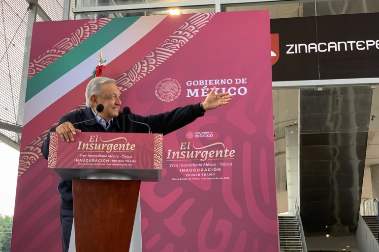 2023-09-15 Presidente AMLO - Inauguracion de El Insurgente Tren Interurbano Mexico-Toluca - Foto 09