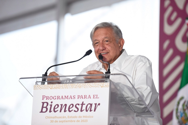 2023-09-30 Presidente AMLO - Programas para el Bienestar - Texcoco - Chimalhuacan - Foto 03