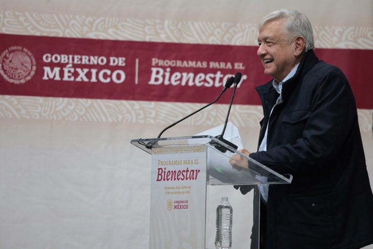 2023-11-11 Presidente AMLO - Programas para el Bienestar - Ensenada - Baja California - Foto 10